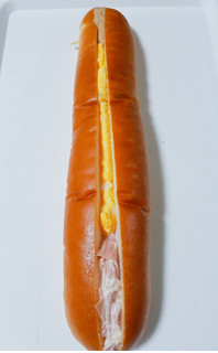 「イケダパン ランチスティック トリプルサラダ 袋1個」のクチコミ画像 by nag～ただいま留守にしております～さん