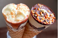 知る人ぞ知るプレミアムアイス！ セブン限定「白いジャイアントコーン」が衝撃的なおいしさ！