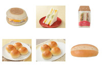 【2026年8月下旬】コンビニサンドイッチ・コンビニパンの新商品！ソーセージエッグマフィンやフルーツサンドなど豊作まとめ