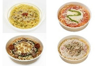 今週新発売のコンビニパスタまとめ!『コクと旨味が広がる ボンゴレスープパスタ』、『チーズとバジルソースのトマトパスタ』など♪