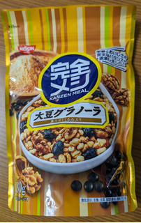 「日清食品 完全メシ 大豆グラノーラ 袋180g」のクチコミ画像 by dooさん
