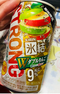 「KIRIN 氷結 ストロング ダブルりんご 缶350ml」のクチコミ画像 by シナもンさん