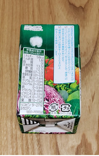 「カゴメ 野菜一日これ一本 超濃縮 青汁ミックス パック125ml」のクチコミ画像 by みにぃ321321さん