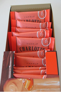 「ロッテ シャルロッテ 生チョコレート キャラメル 箱12枚」のクチコミ画像 by キックンさん