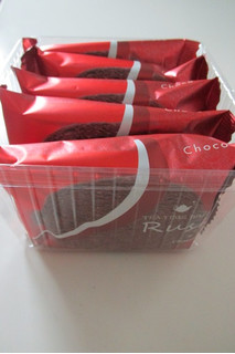 「シャトレーゼ ティータイムブレッド チョコラスク 袋2枚×5」のクチコミ画像 by キックンさん