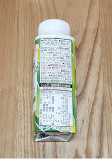 「明治 ザバス SOY PROTEIN Beauty Fit 抹茶風味 ボトル250ml」のクチコミ画像 by みにぃ321321さん