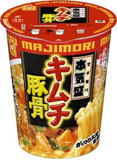 エースコック「NEW UDON STYLE ごま香る担担うどん」ほか：今週の新商品