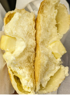 「木村屋 4種のチーズパン 袋1個」のクチコミ画像 by もぐちゃかさん