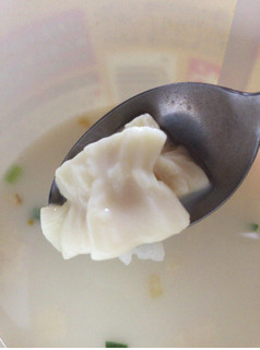 「日清 旨だし膳 おとうふの豆乳仕立てスープ カップ17g」のクチコミ画像 by kina子いもさん