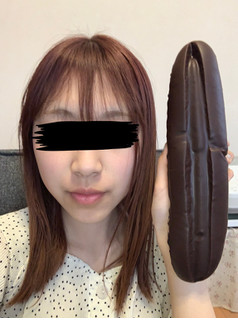 「セブン-イレブン チョコ＆ホイップロール」のクチコミ画像 by もぐもぐ女子大生いろちゃんさん