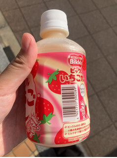 「サントリー ビックル いちごオレ ペット280ml」のクチコミ画像 by なでしこ5296さん