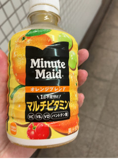 「コカ・コーラ ミニッツメイド オレンジブレンド マルチビタミン ペット280ml」のクチコミ画像 by なでしこ5296さん