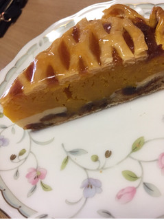 「ヤマザキ DessertCake パンプキンパイ北海道産えびすかぼちゃのあん使用 パック2個」のクチコミ画像 by あっちゅんちゃんさん