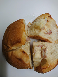 「ヤマザキ じゃがいもマヨネーズパン 北海道産じゃがいも 袋1個」のクチコミ画像 by レビュアーさん