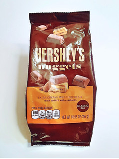 「HERSHEY’S ナゲット エキストラクリーミーミルクチョコウィズトフィーアーモンド 袋299g」のクチコミ画像 by MAA しばらく不在さん