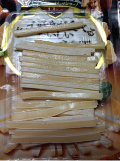 「なとり チーズ好きが食べるおいしいチーズ鱈 袋57g」のクチコミ画像 by hiro718163さん
