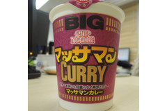 世界一おいしい料理「マッサマンカレー」がカップヌードルに！