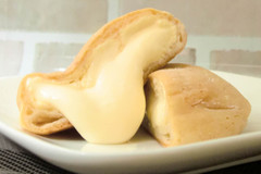 【ぽにょぽにょ】幻のコンビニスイーツ！ 「もちぽにょ」の弾力がヤバイ