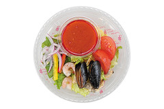 【魚介&トマトソース】ローソン「魚介の冷製生パスタ」発売