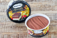 「ハーゲンダッツ スペシャリテ」に新作登場！この冬限定「ショコラシャンパンストロベリー」