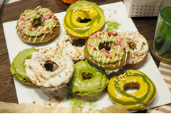 【実食レポ】クリスピー・クリーム・ドーナツ新作！『和茶ドーナツ』3種類が期間限定で登場！