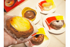 【ミスド新作】「BAKE」＆「RINGO」とコラボ！チーズタルトとカスタードアップルパイをイメージした5種を一足先に食べ比べ♪