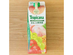 トロピカーナ 100％ まるごと果実感 フルーツブレンド 商品写真