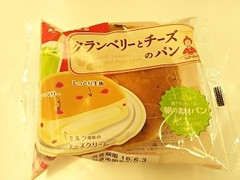 木村屋 クランベリーとチーズのパン