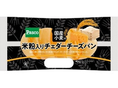 Pasco 国産小麦の米粉入りチェダーチーズパン 商品写真