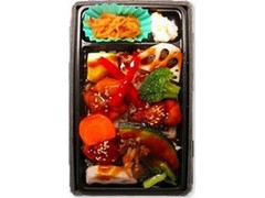 サークルKサンクス Today’s Table 10品目の野菜と国産鶏の照焼重 商品写真
