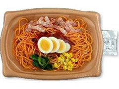 サークルKサンクス 大皿 ベーコンと玉子の太麺ナポリタン 商品写真