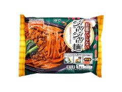 テーブルマーク お皿がいらないジャージャー麺 甜麺醤のコクと甘み