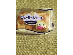ヤマザキ シューロールケーキ レアチーズとちおとめ苺ジャム 商品写真
