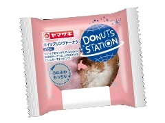 ヤマザキ ドーナツステーション ホイップリングドーナツ いちご 商品写真