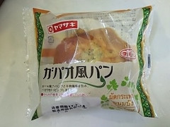 ヤマザキ ガパオ風パン 商品写真