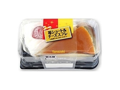 ヤマザキ 苺ショート＆チーズスフレ 商品写真