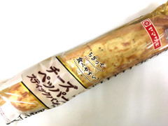 ヤマザキ チーズペッパースティックパン 商品写真