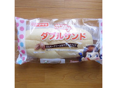 ヤマザキ ダブルサンド ミルキークリーム＆チョコホイップ 商品写真