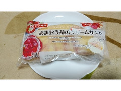 ヤマザキ あまおう苺のクリームサンド 袋1個