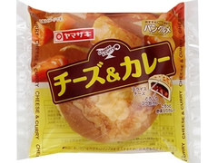 ヤマザキ チーズ＆カレー 商品写真
