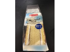 ヤマザキ 三角シャルロットサンド 練乳クリーム入り 商品写真