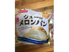 ヤマザキ シューDEメロンパン 商品写真