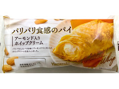 ヤマザキ パリパリ食感のパイ アーモンド入りホイップクリーム 商品写真
