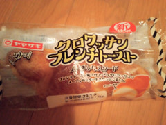 ヤマザキ クロワッサンフレンチトースト メープルカスタード 商品写真