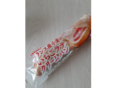 ヤマザキ フランス産小麦のいちごラテクリームパン 商品写真