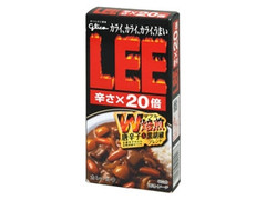 江崎グリコ カレーLEE 辛さ×20倍 商品写真