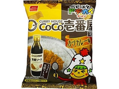 おやつカンパニー ベビースタードデカイラーメン CoCo壱番屋監修カツカレー味 商品写真