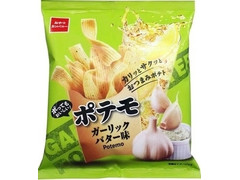 おやつカンパニー ポテモ ガーリックバター味 商品写真