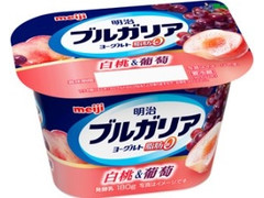 明治 ブルガリアヨーグルト 脂肪0 白桃＆葡萄 商品写真