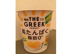 明治 THE GREEK YOGURT パイン 商品写真